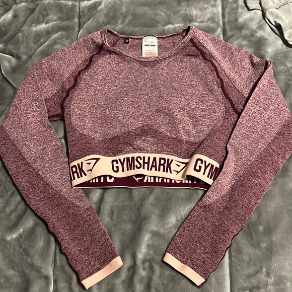 Gym Shark crop top and tights (low rise) set + a free gift - Picture 1 of 3